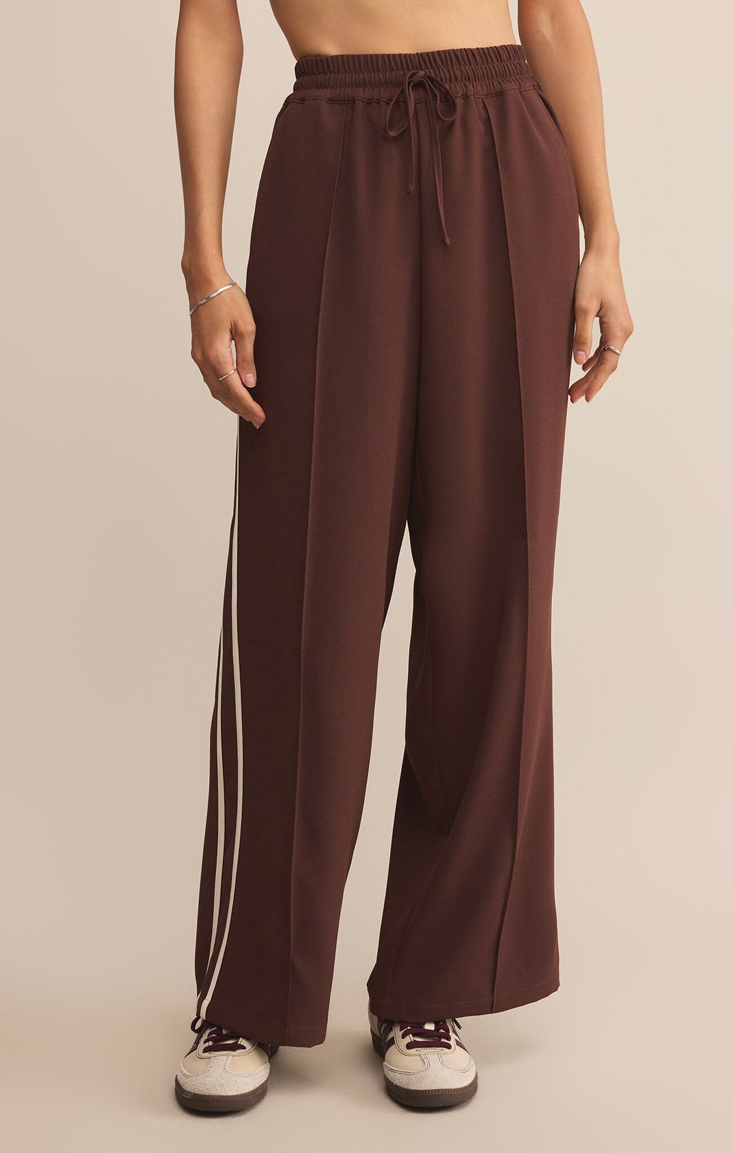 Sale Saunder Track Pant Sandalwood