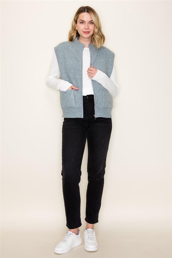 Mock Neck Sweater Vest Light Jade