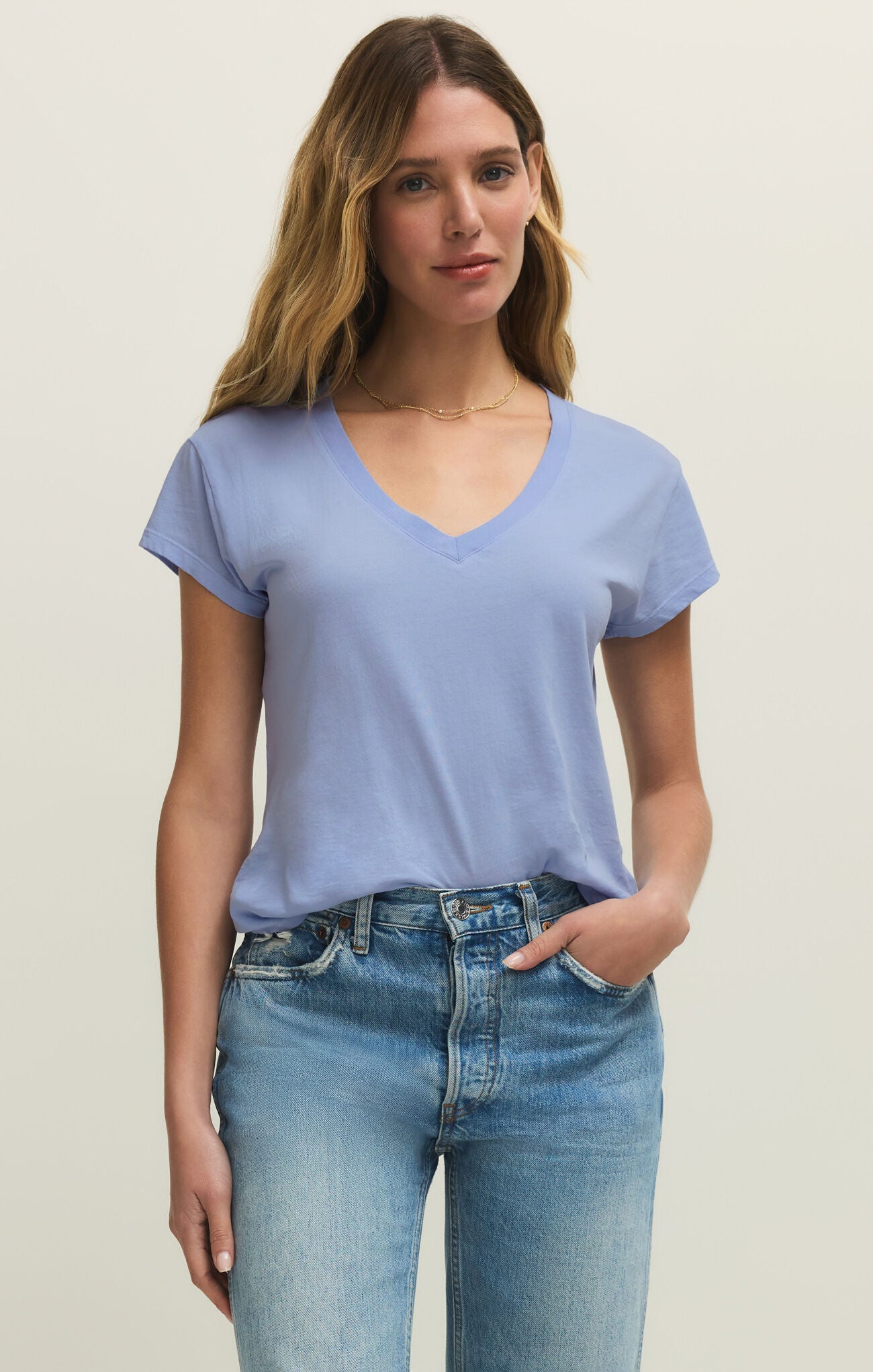Modern V-Neck Tee Blue Light