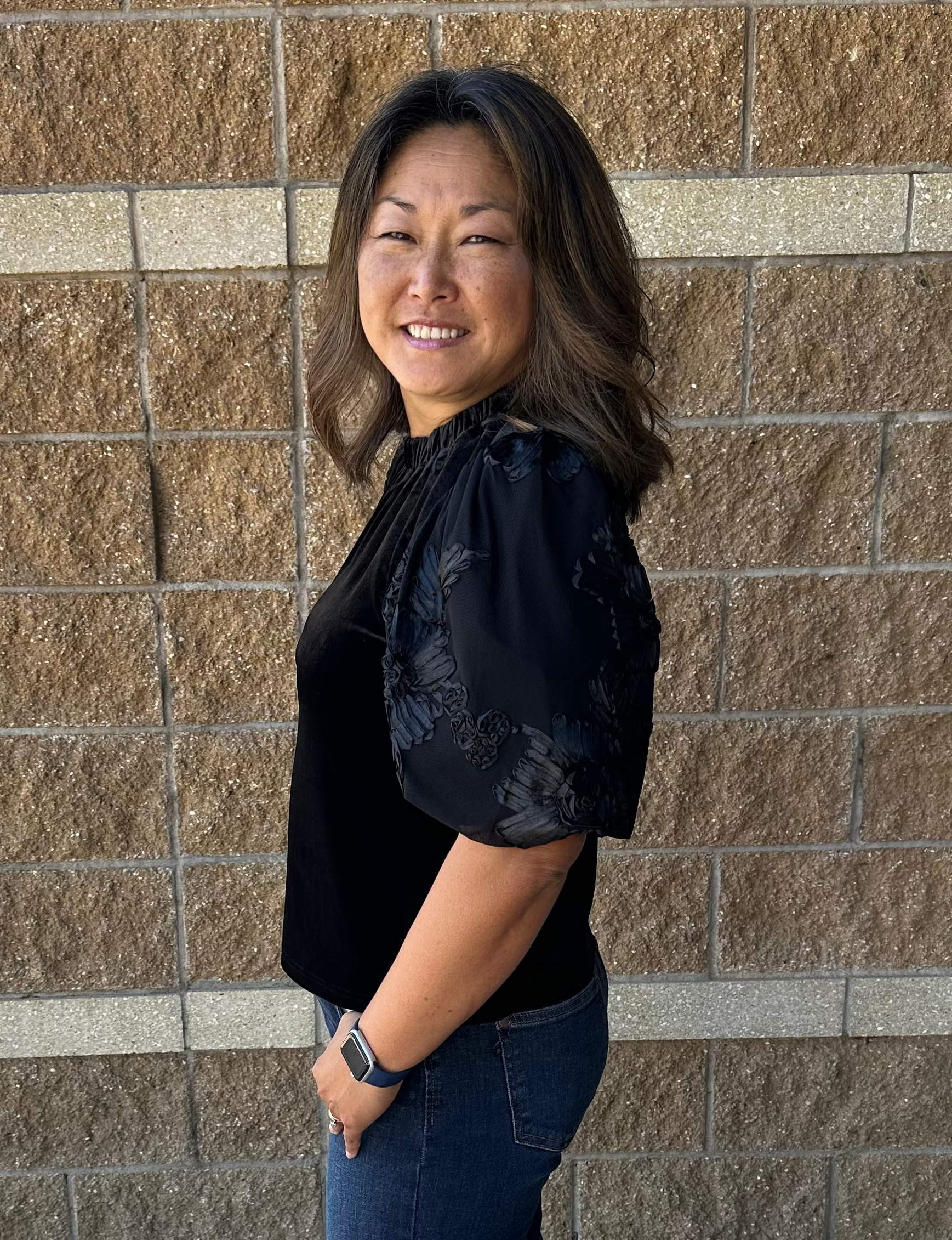 Floral Embroidered Puff Sleeve Velvet Top