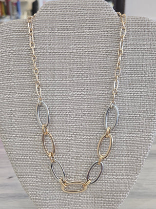 All That Glitz Jewelry - Necklaces Two-Town Link Necklace