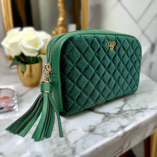 PurseN Home - Travel Glam Makeup Case  Emerald Velvet