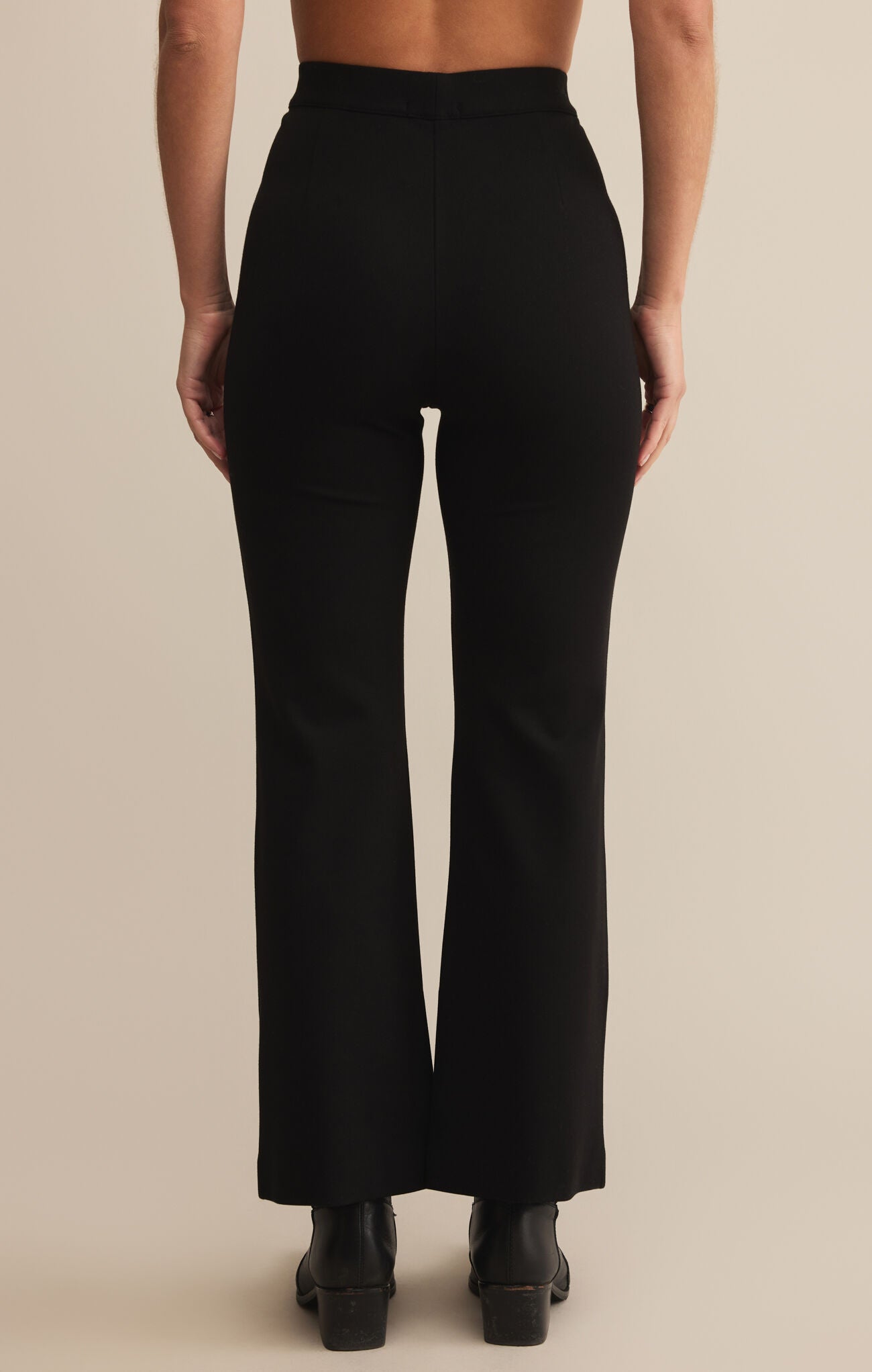 Do It All Slim Kick Pant Black