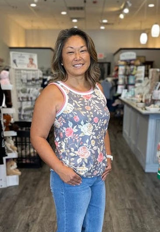 Staccato Tops - Tank Top Floral Print Tank Top