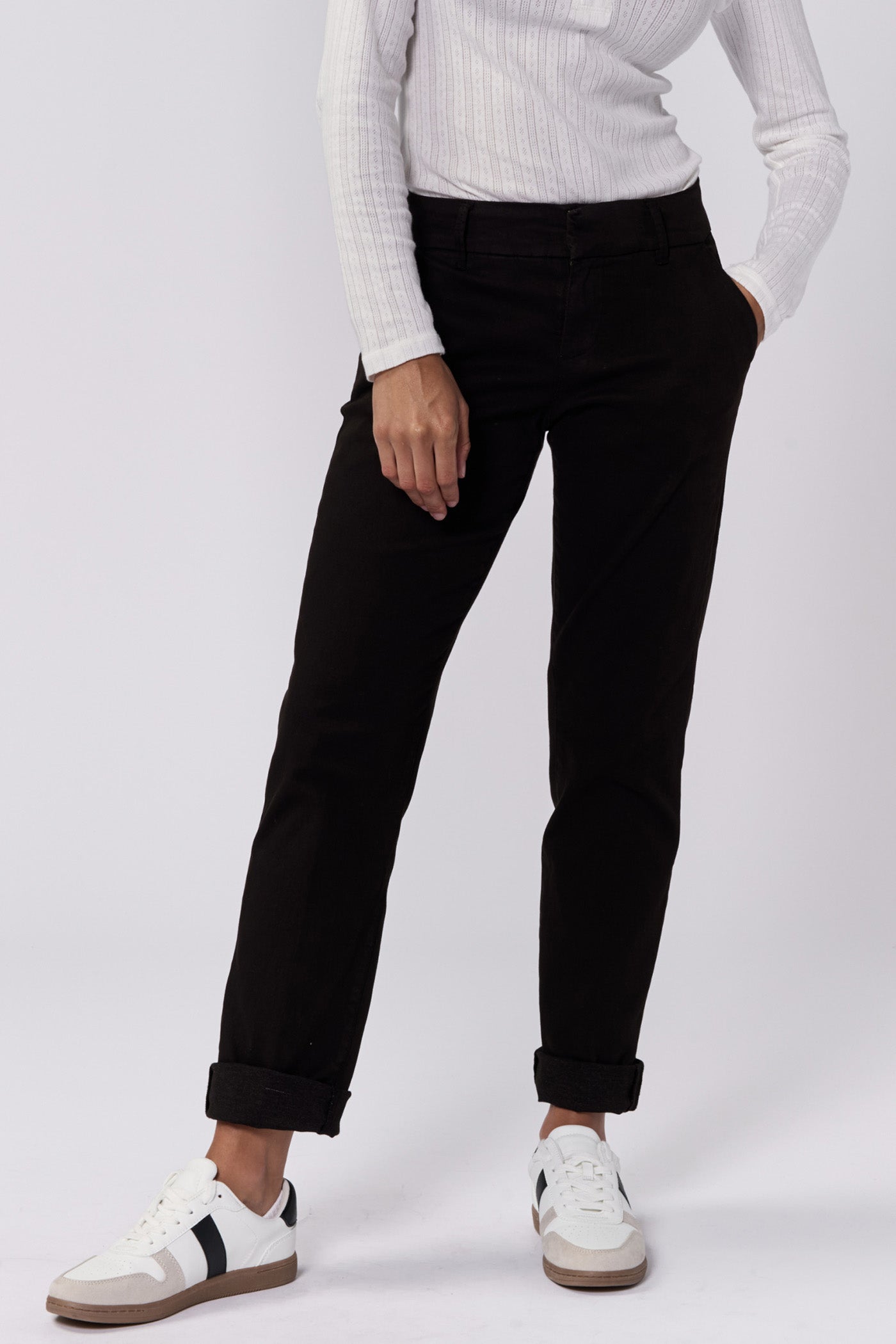 Hampton Mid-Rise Trouser Pant Black