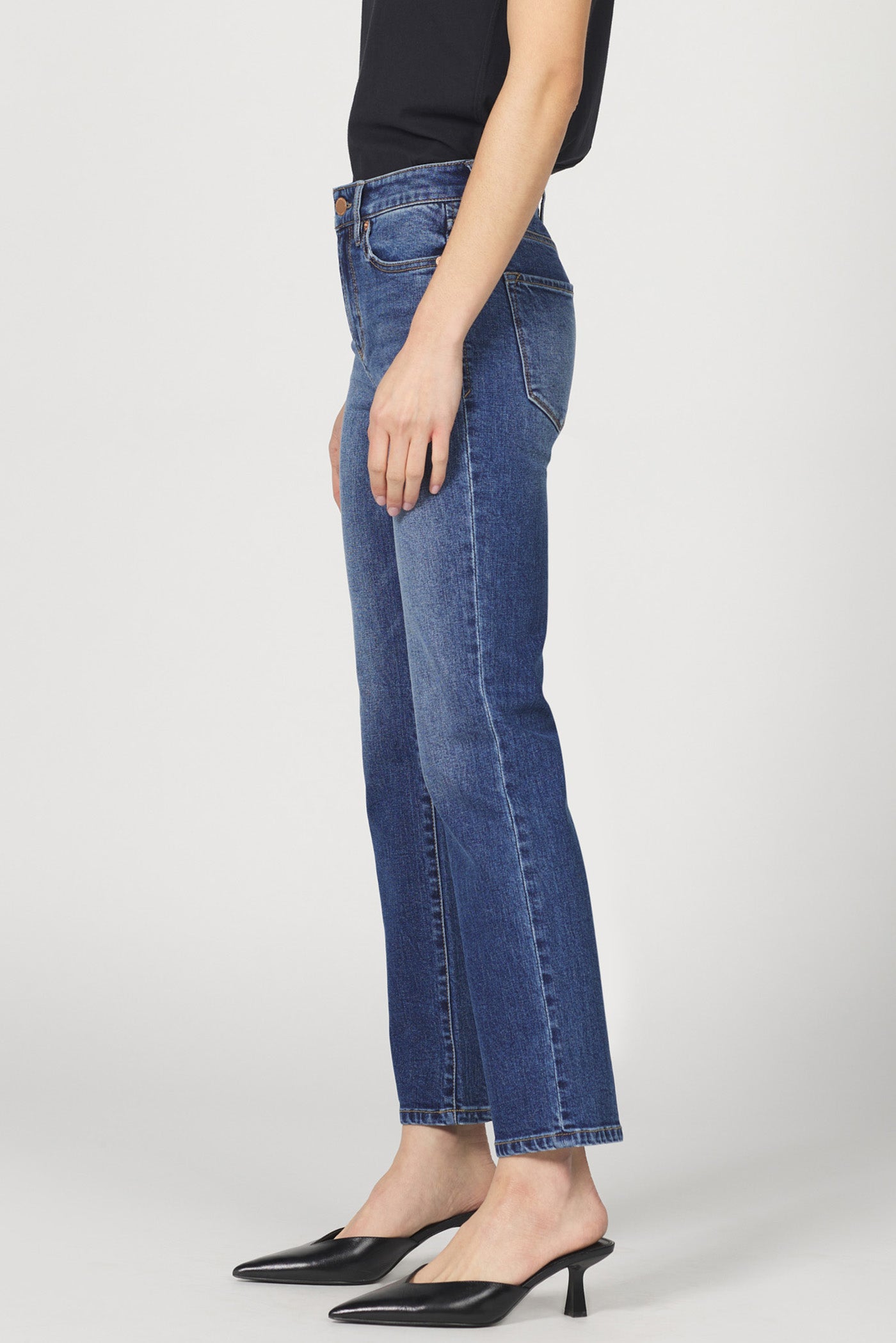 Anika Crop Straight Leg Jeans Midtown