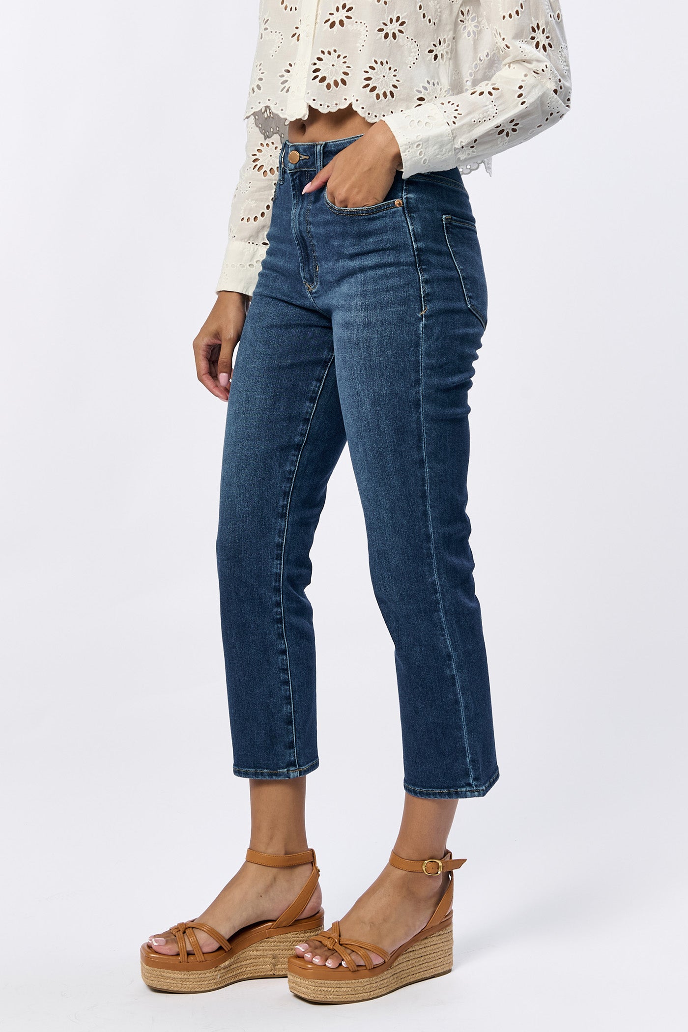 Frankie Straight Leg High Rise Jeans Iguaza