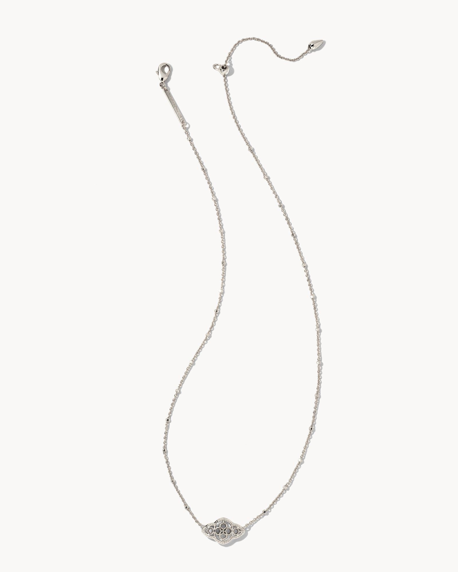 Abbie Pendant Necklace Silver Metal